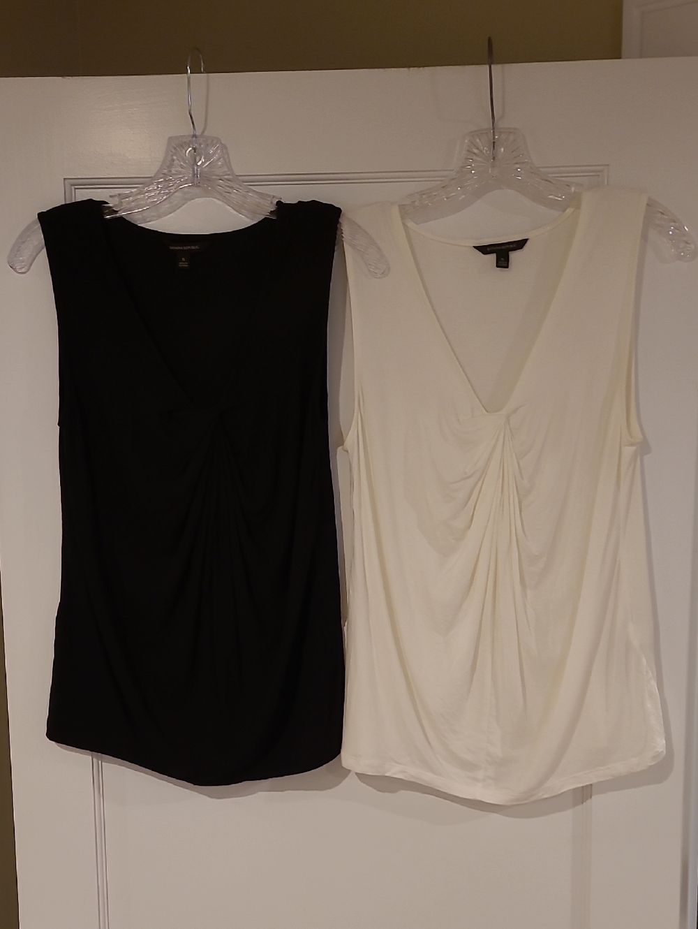 Banana Republic Twist-Front V-Neck Tank Top - Black & Ivory